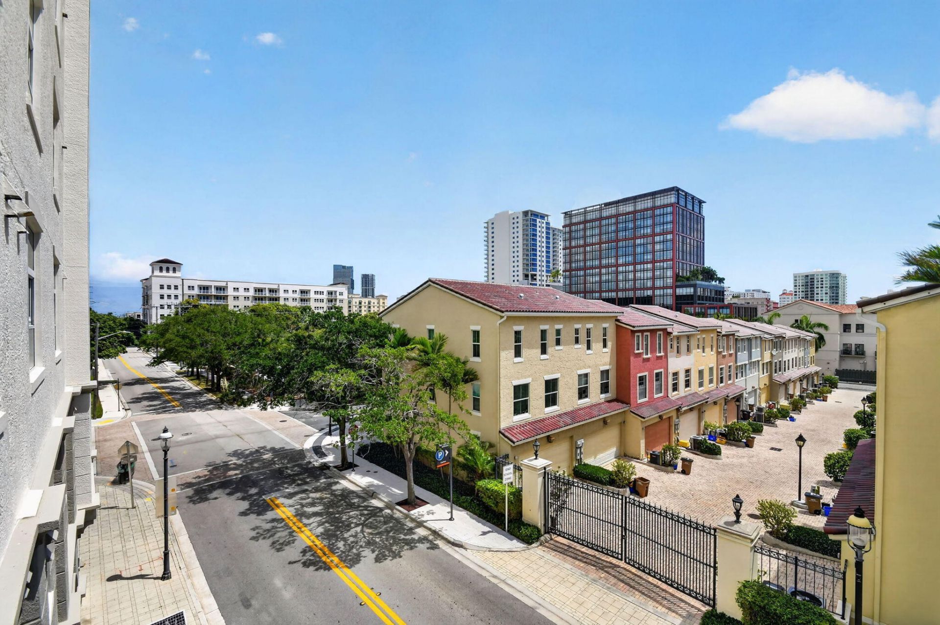 403 S Sapodilla Avenue, Unit 307, West Palm Beach, FL 33401 Photo
