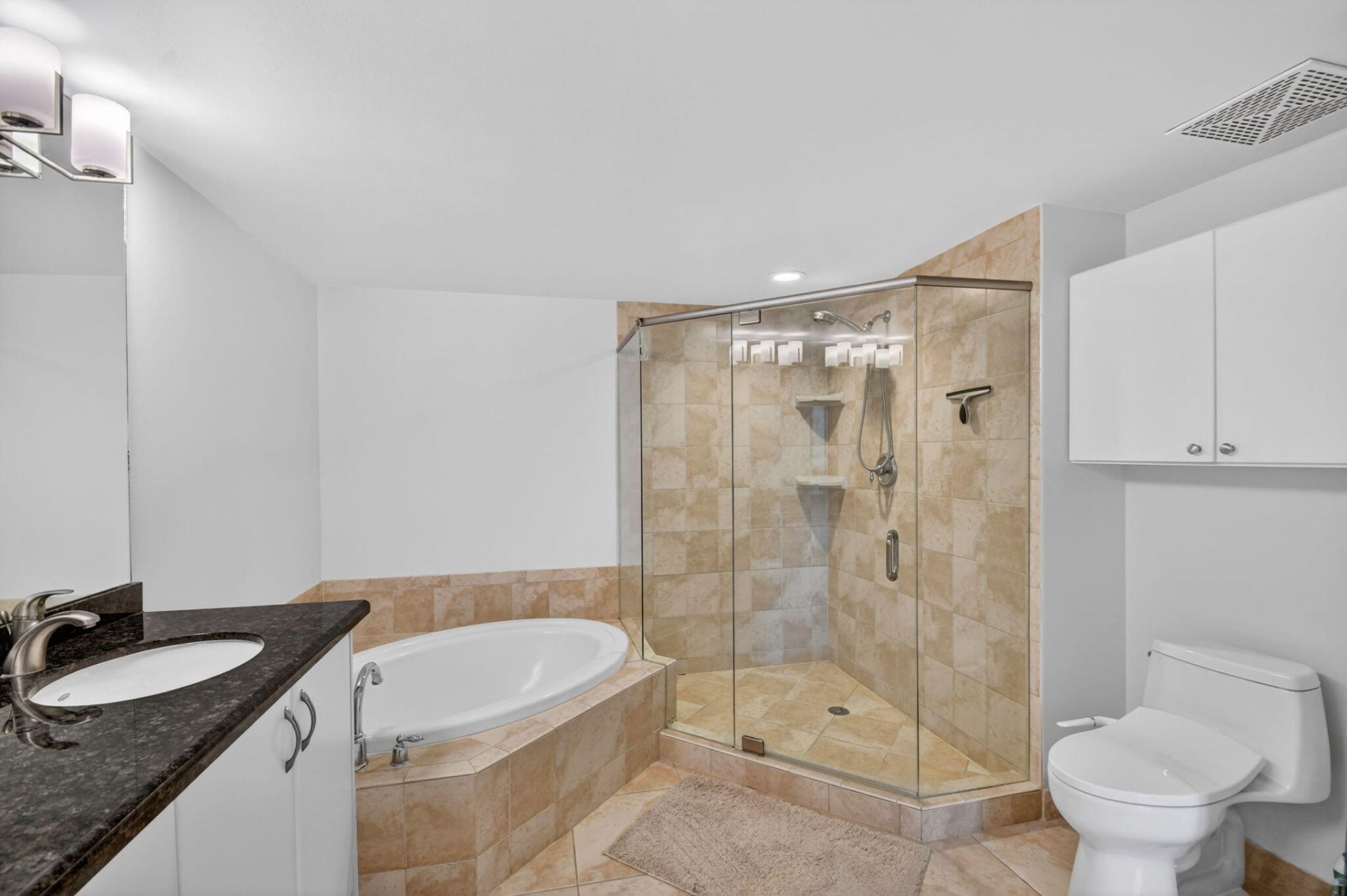 403 S Sapodilla Avenue, Unit 307, West Palm Beach, FL 33401 Photo