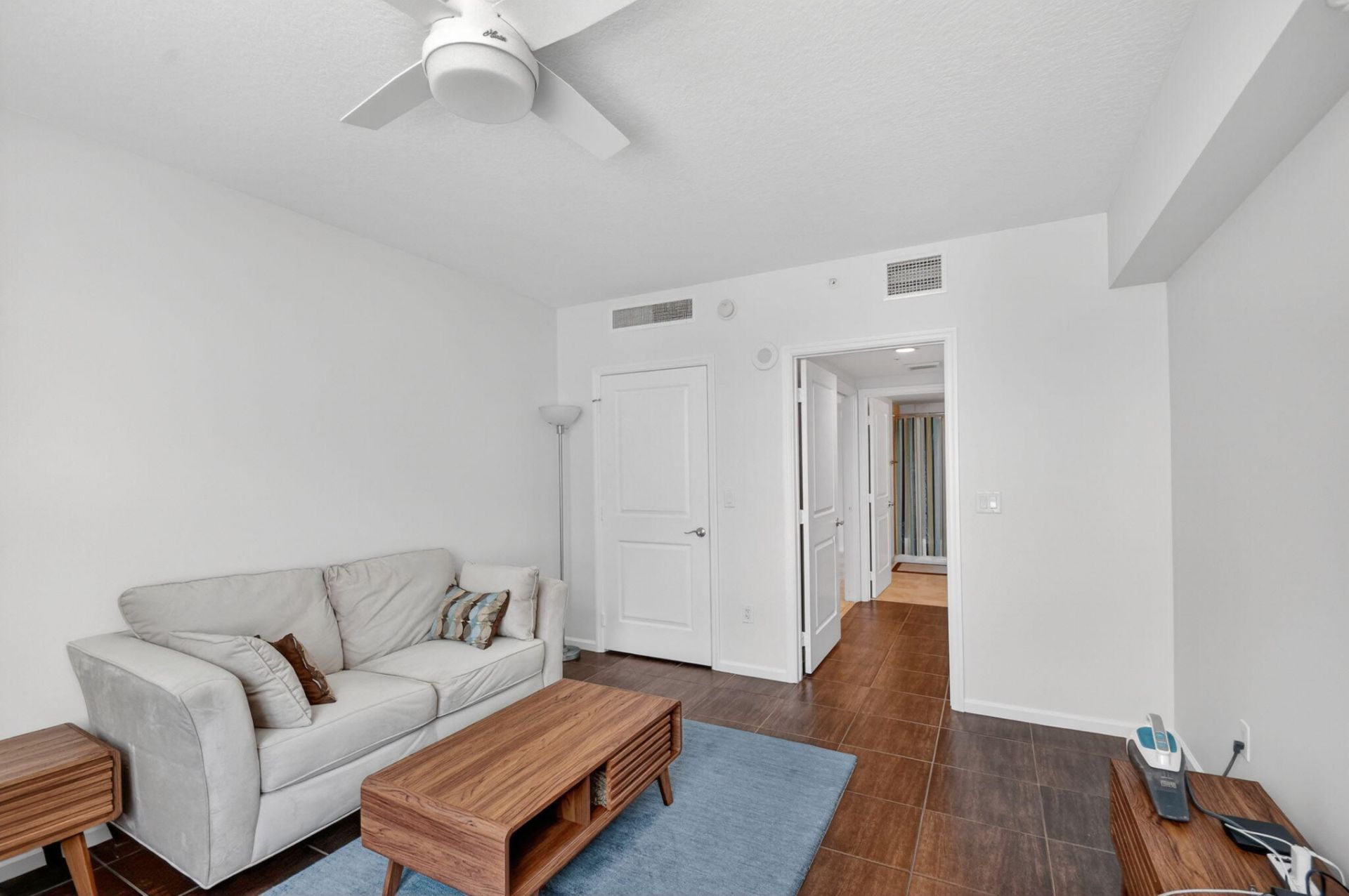 403 S Sapodilla Avenue, Unit 307, West Palm Beach, FL 33401 Photo