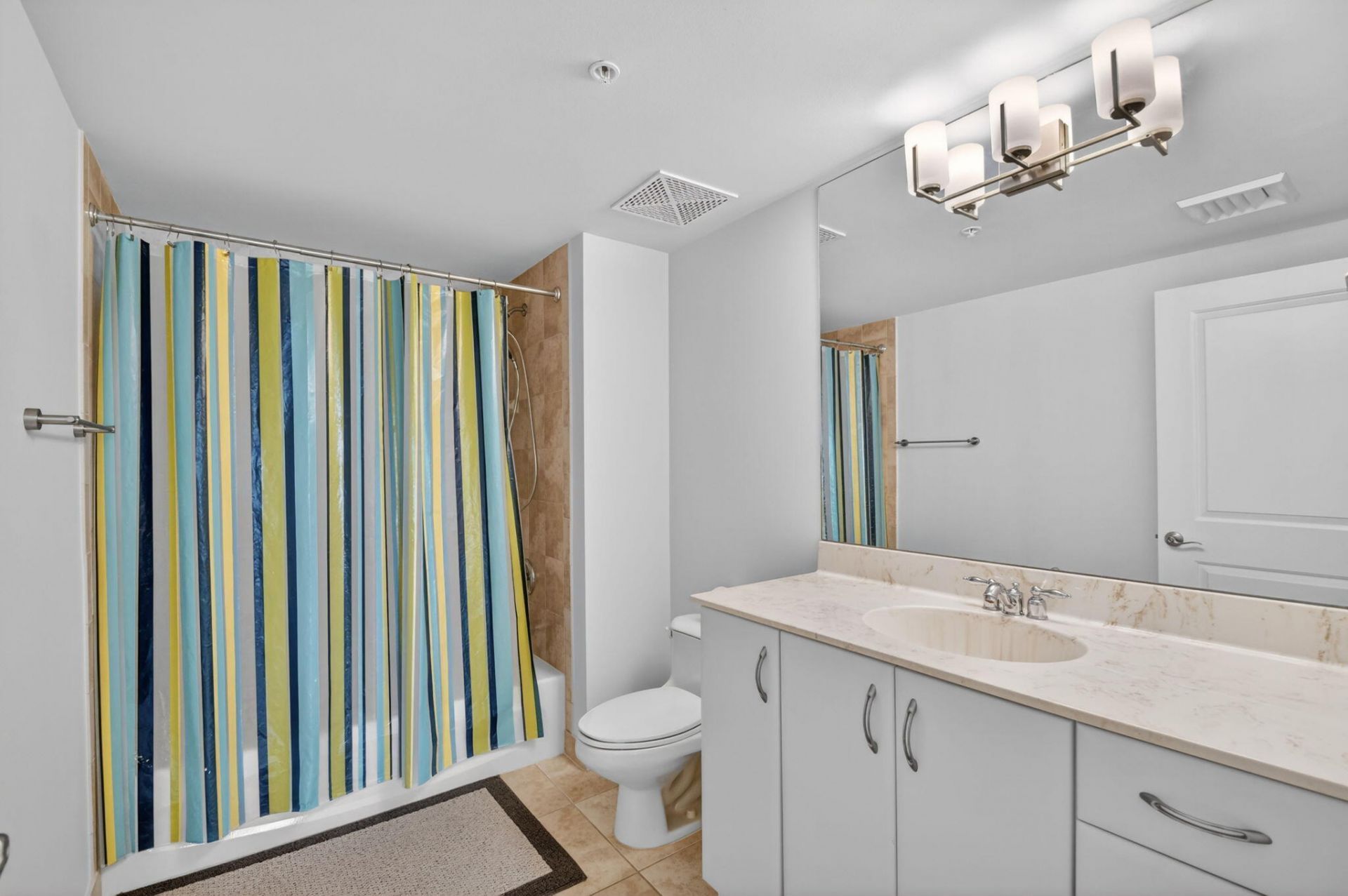 403 S Sapodilla Avenue, Unit 307, West Palm Beach, FL 33401 Photo