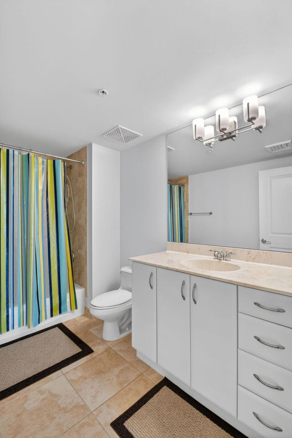403 S Sapodilla Avenue, Unit 307, West Palm Beach, FL 33401 Photo