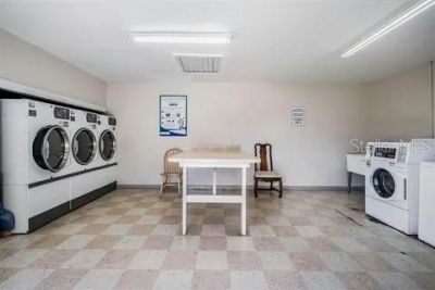 1084 82nd Terrace N, Unit 1084E, Saint Petersburg, FL 33702 Photo