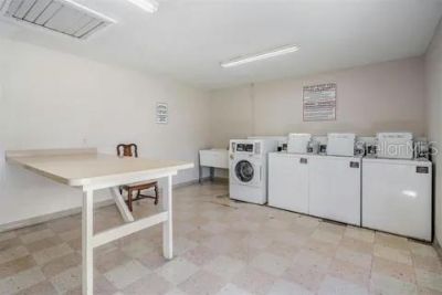 1084 82nd Terrace N, Unit 1084E, Saint Petersburg, FL 33702 Photo