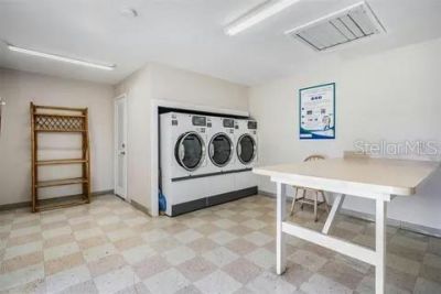 1084 82nd Terrace N, Unit 1084E, Saint Petersburg, FL 33702 Photo
