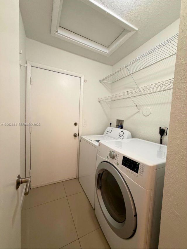 11459 Lakeview Dr, Unit 7A, Coral Springs, FL 33071 Photo