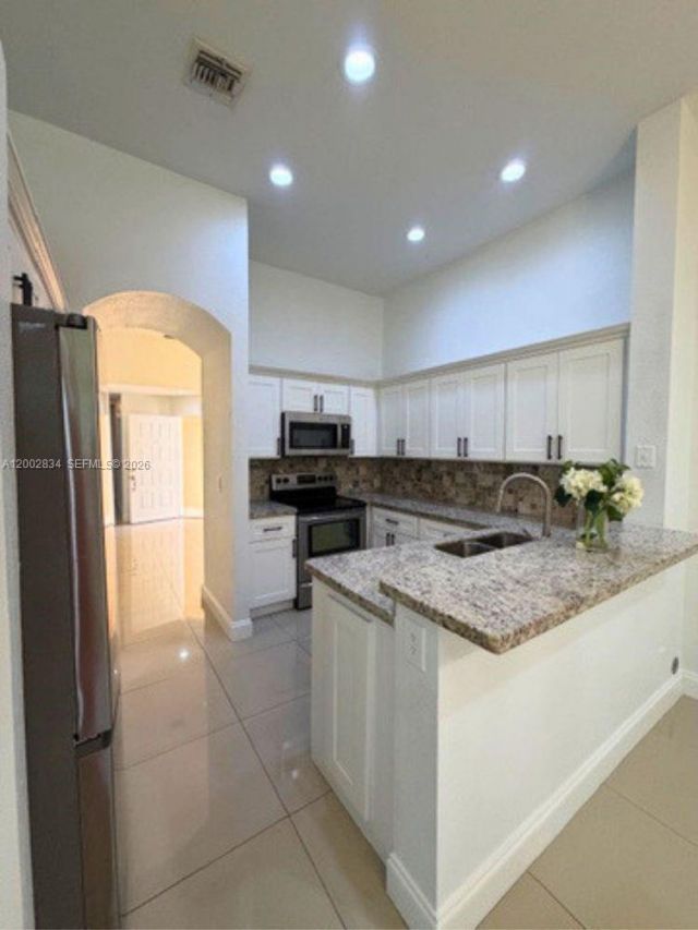 11459 Lakeview Dr, Unit 7A, Coral Springs, FL 33071 Photo