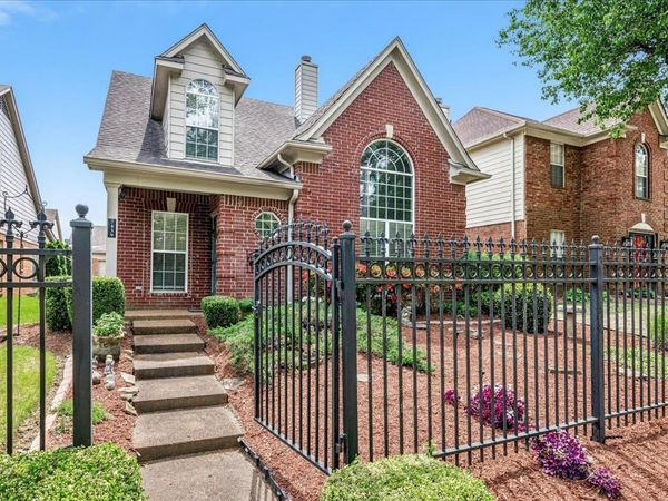 7439 MACON RD, Cordova, TN 38018