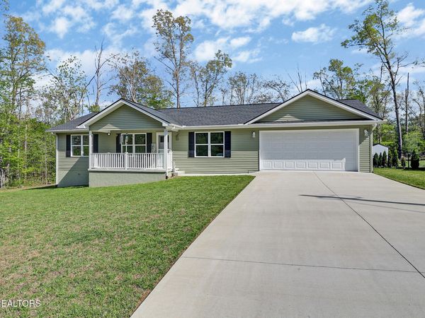 204 Nehasane Lane, Crossville, TN 38572