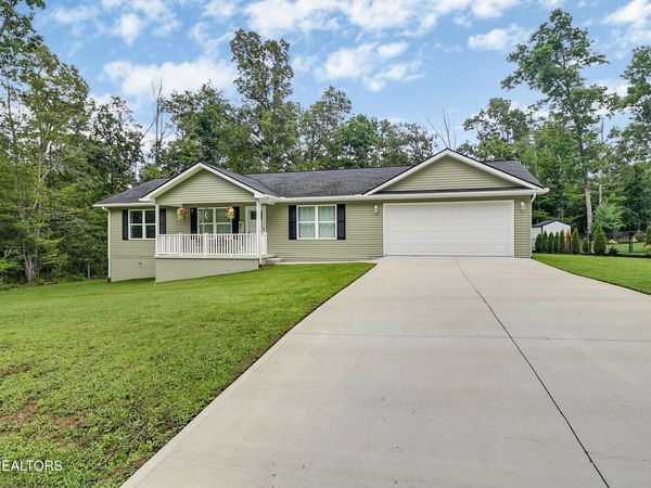204 Nehasane Lane, Crossville, TN 38572