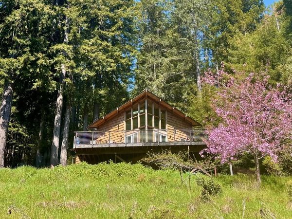 29701 Navarro Ridge Road, Albion, CA 95410