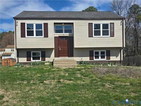 10200 Stroud Lane , Chesterfield, VA 23236