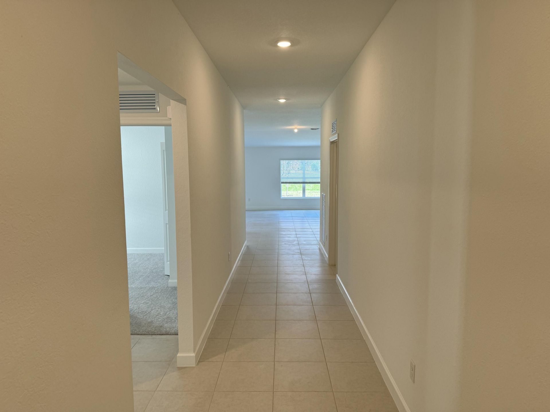 10445 NW Suncrest Lp, Port Saint Lucie, FL 34987 Photo