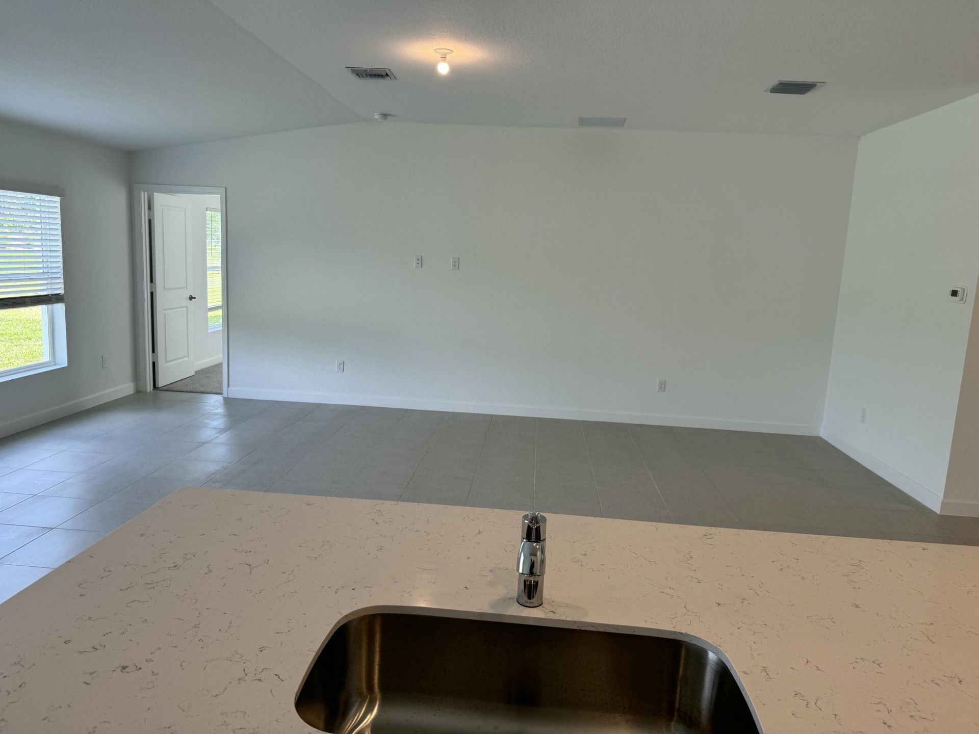 10445 NW Suncrest Lp, Port Saint Lucie, FL 34987 Photo