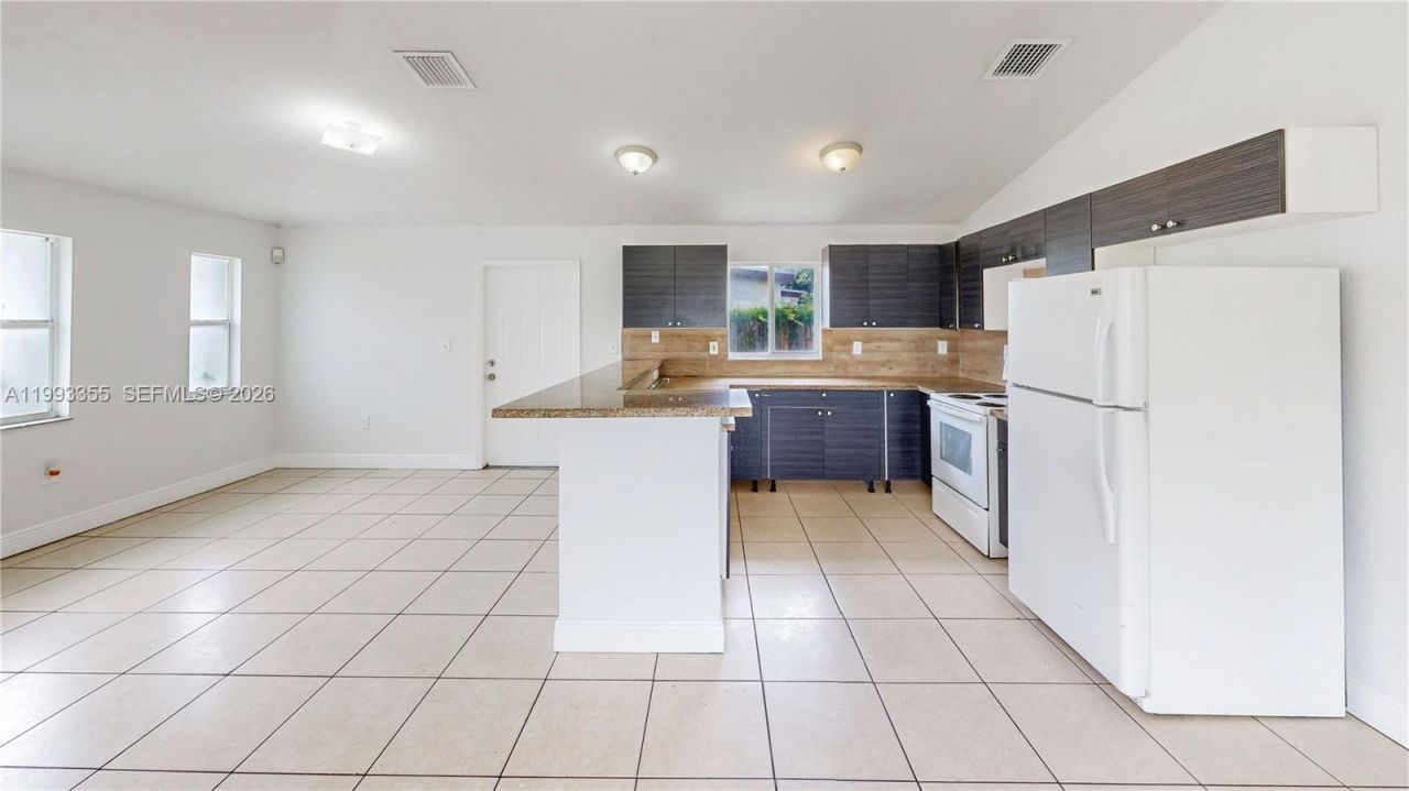 1616 NW 7th Pl , Florida City, FL 33034 Photo