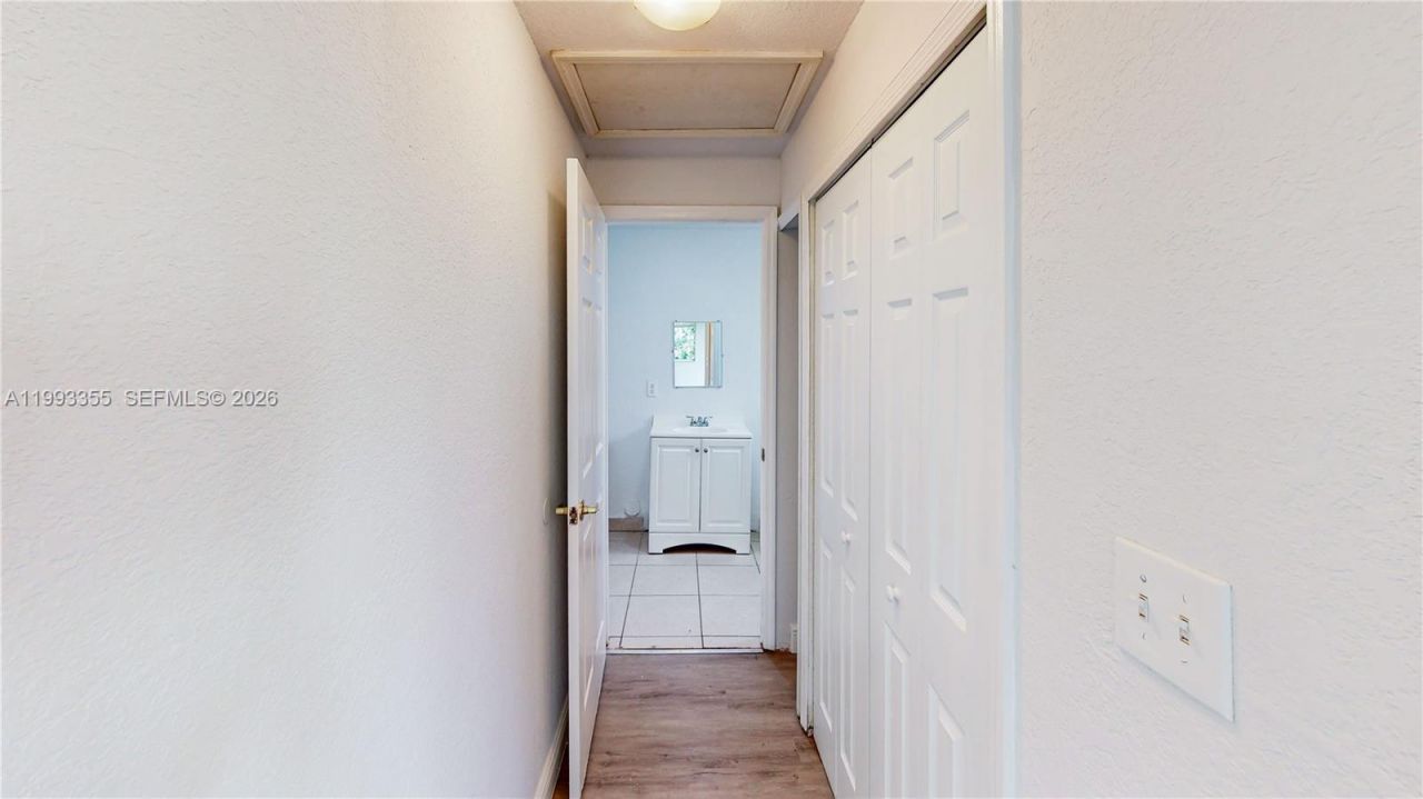 1616 NW 7th Pl , Florida City, FL 33034 Photo