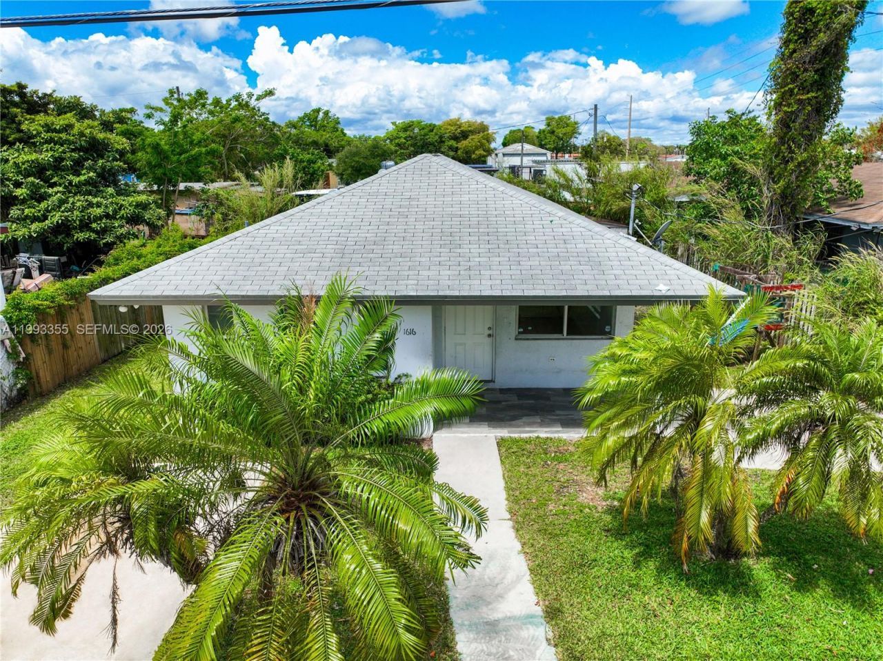 1616 NW 7th Pl , Florida City, FL 33034 Photo