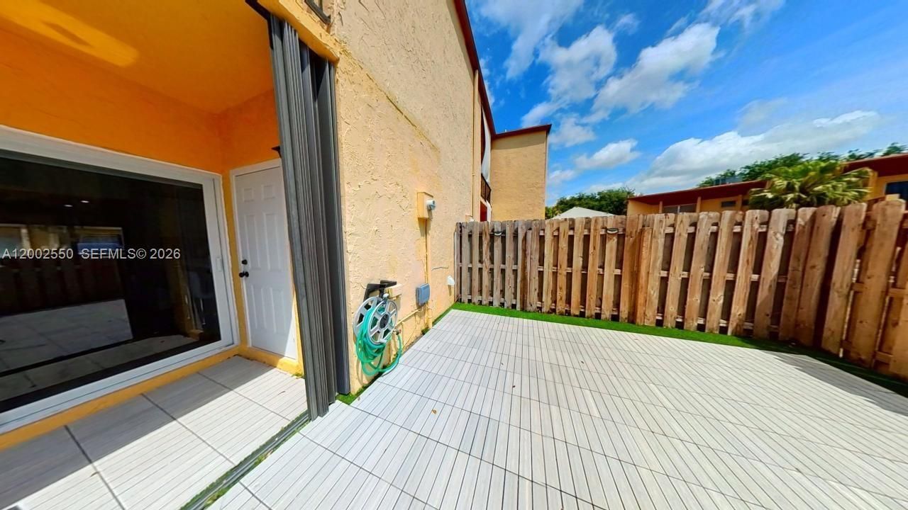 13731 SW 84th St, Unit C-11, Miami, FL 33183 Photo