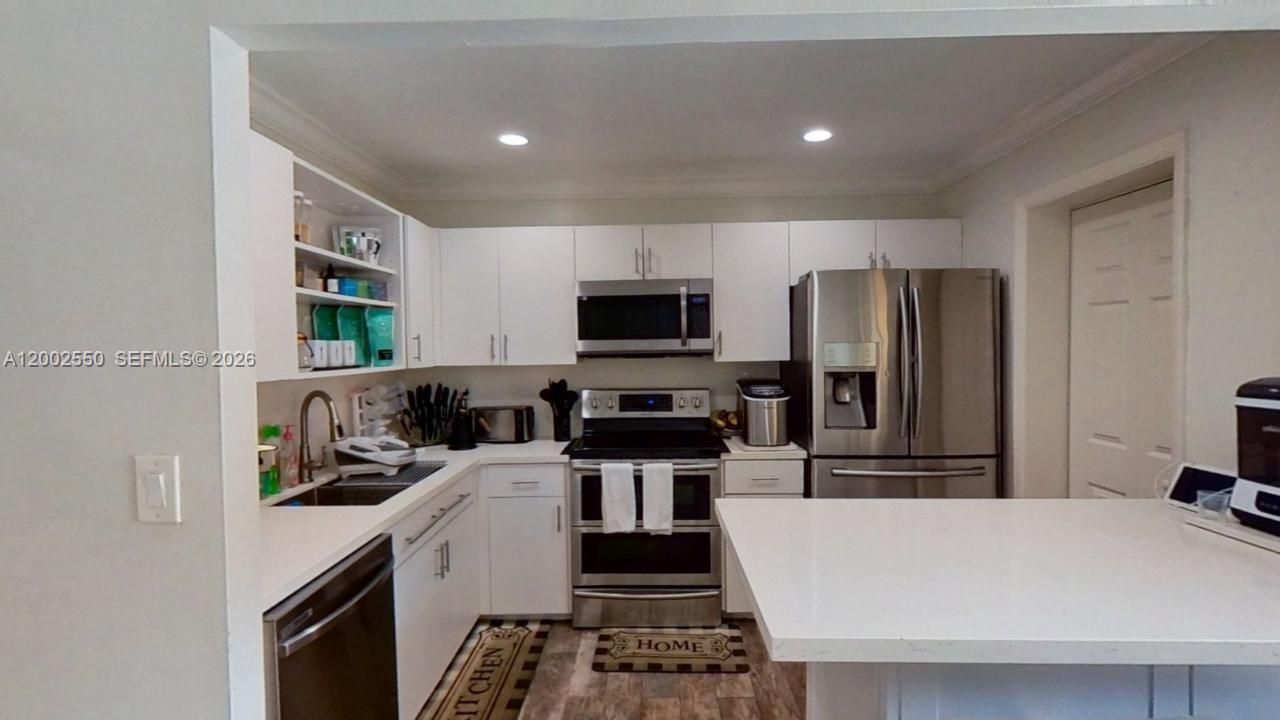 13731 SW 84th St, Unit C-11, Miami, FL 33183 Photo