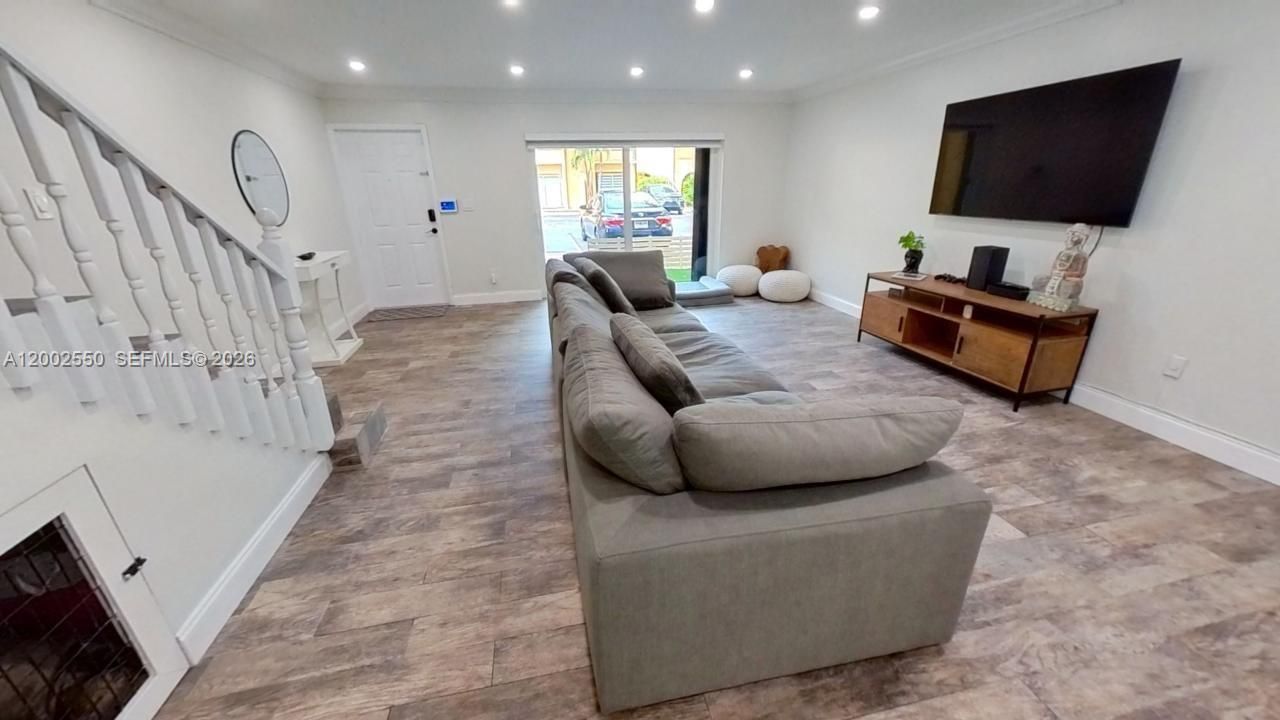 13731 SW 84th St, Unit C-11, Miami, FL 33183 Photo