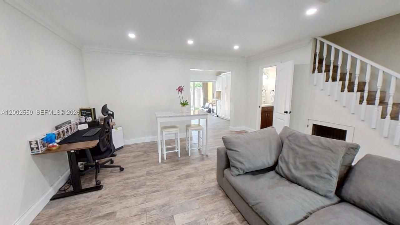 13731 SW 84th St, Unit C-11, Miami, FL 33183 Photo