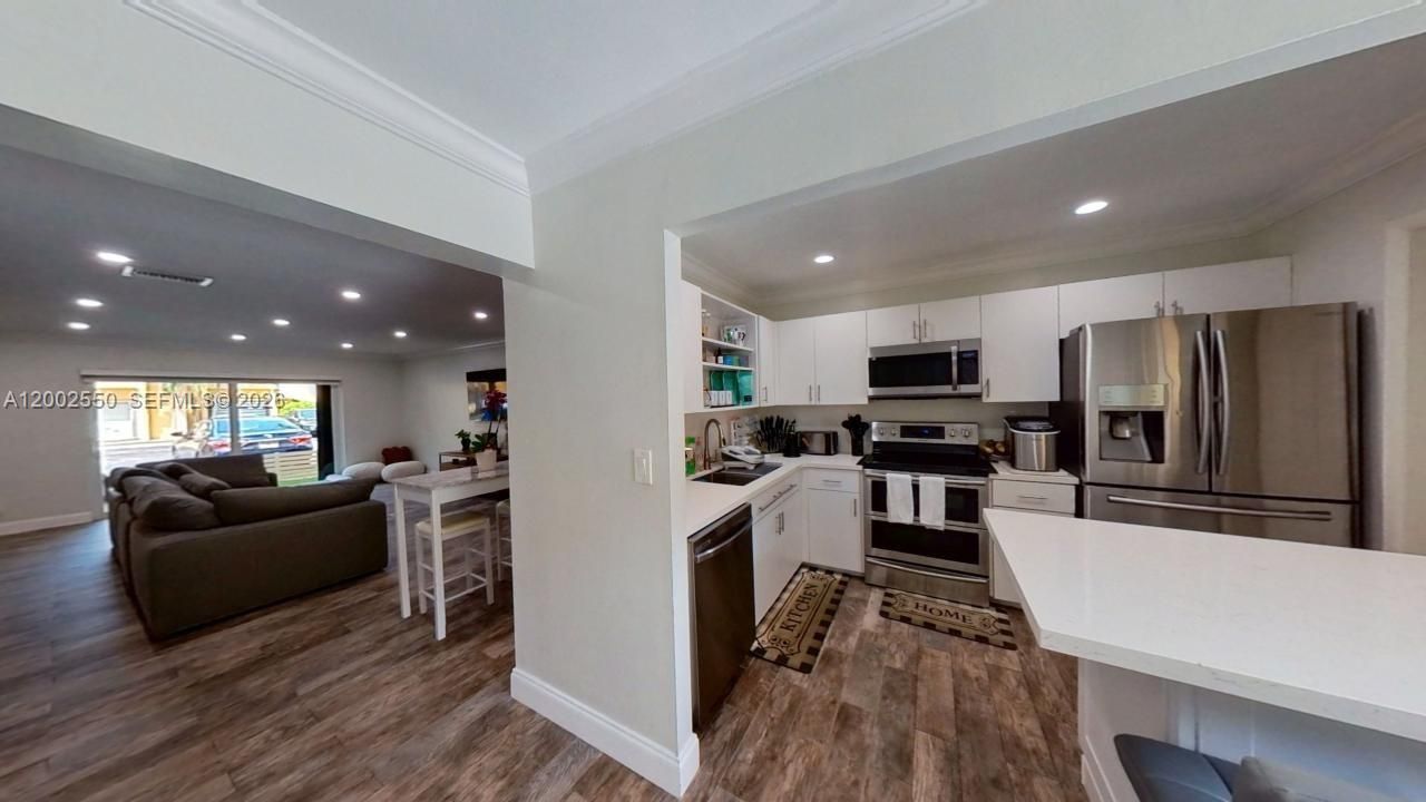 13731 SW 84th St, Unit C-11, Miami, FL 33183 Photo