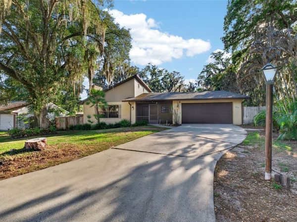 850 LAKE ELBERT PARK NE , WINTER HAVEN, FL 33881