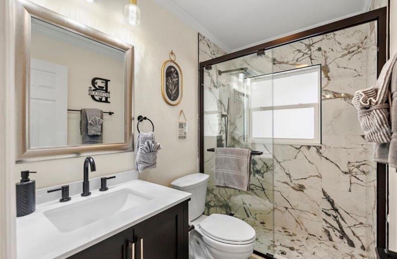6750 W Flamingo Way S, Saint Petersburg, FL 33707 Photo