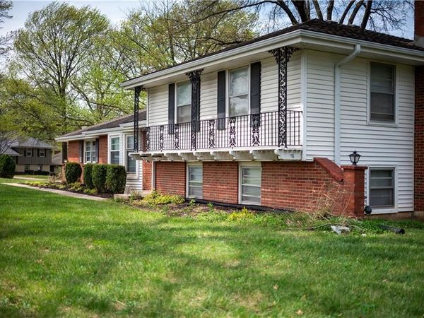 12506 Jackson Avenue, Grandview, MO 64030