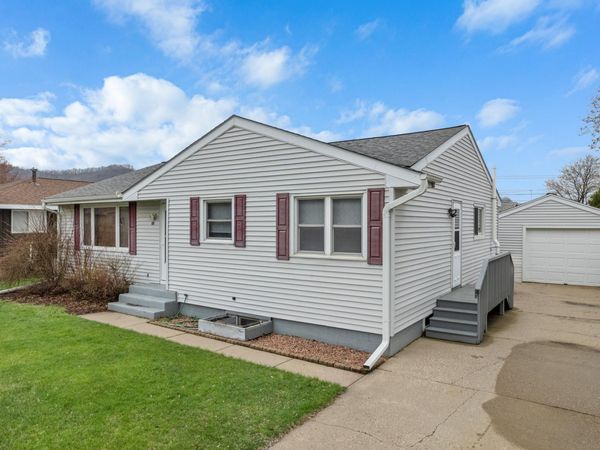 875 48th Avenue, Winona, MN 55987