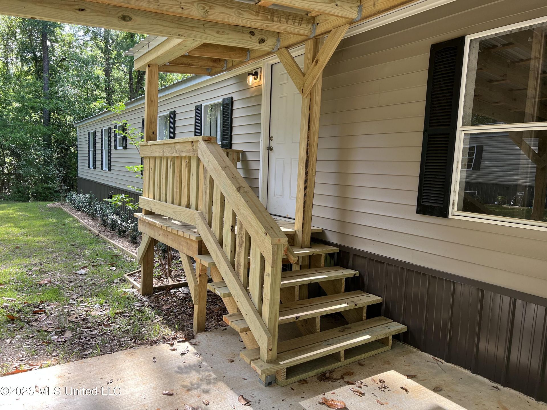 9738 Limu Place, Diamondhead, MS 39525 Main Photo