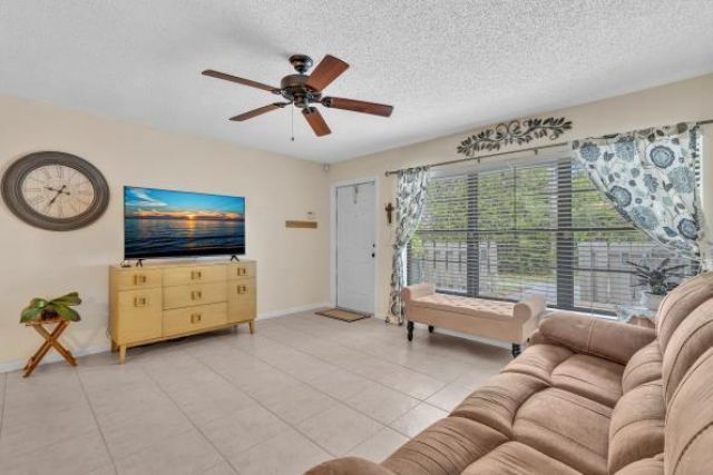 431 Jupiter Lakes Boulevard, Unit 2124d, Jupiter, FL 33458 Photo
