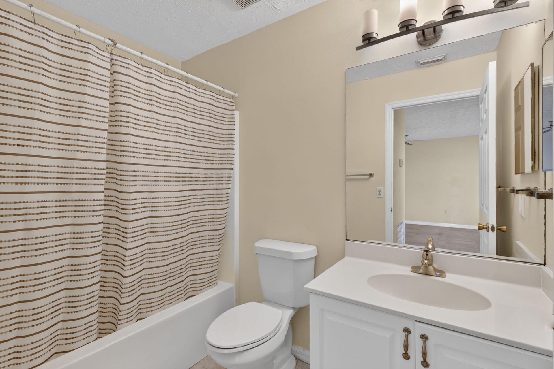 5740 Travelers Way, Fort Pierce, FL 34982 Photo