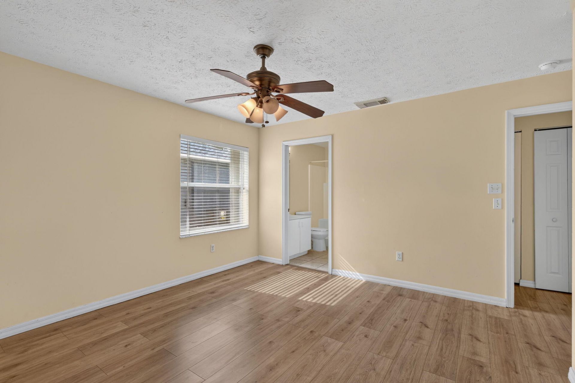 5740 Travelers Way, Fort Pierce, FL 34982 Photo