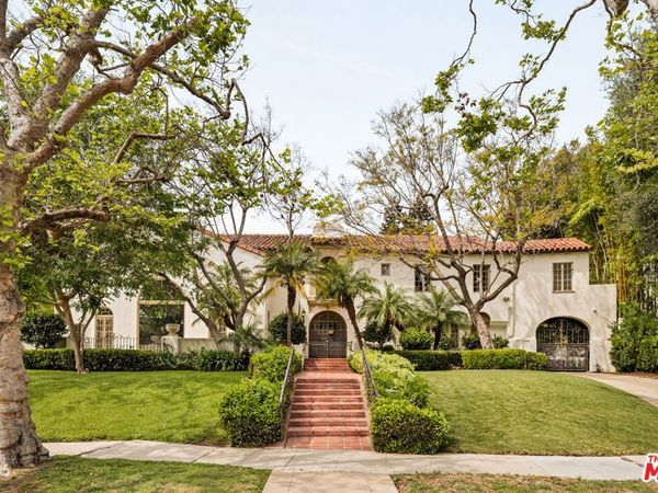 217 S Hudson Avenue, Los Angeles, CA 90004