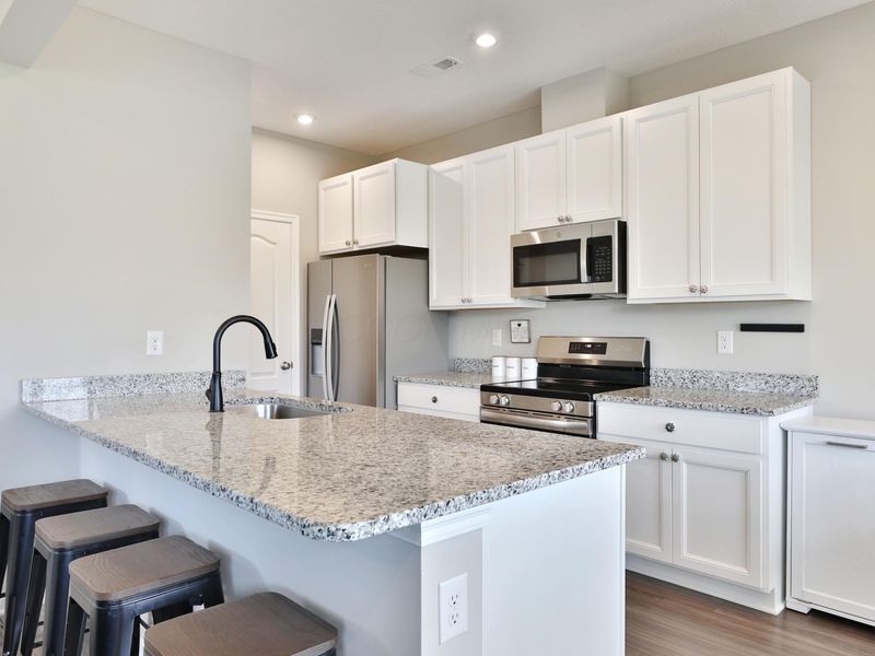 519 Rochdale, Delaware, OH 43015 Photo 15