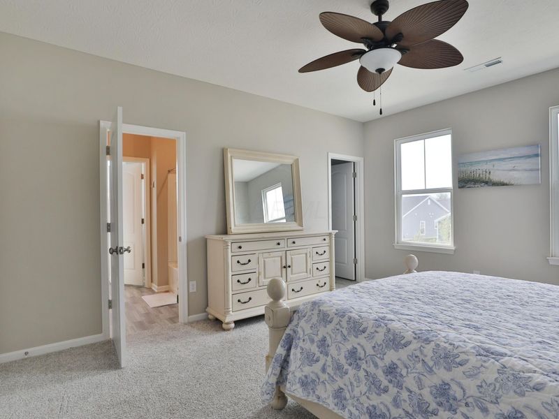 519 Rochdale, Delaware, OH 43015 Photo 23