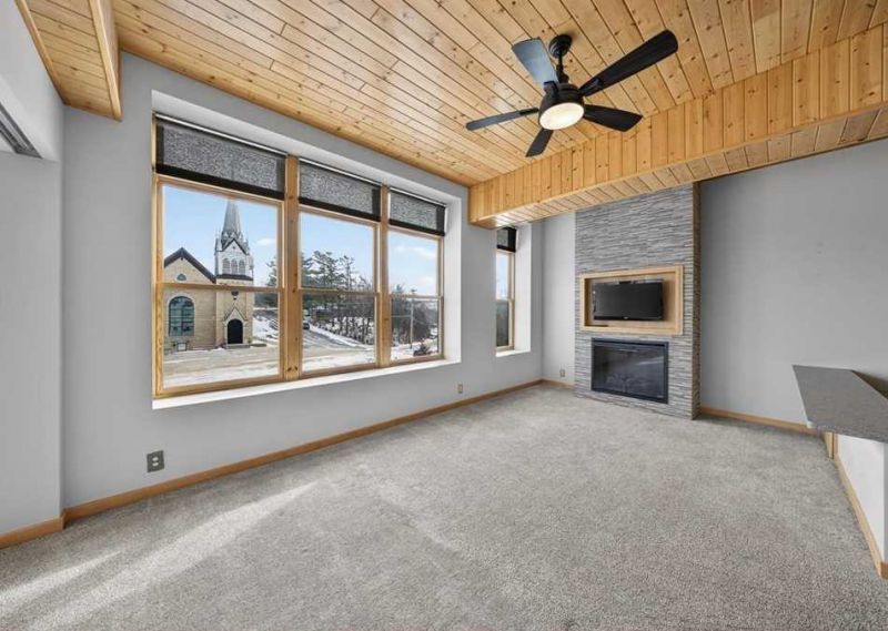 201 Ridgeview Lane S, Lanesboro, MN 55949