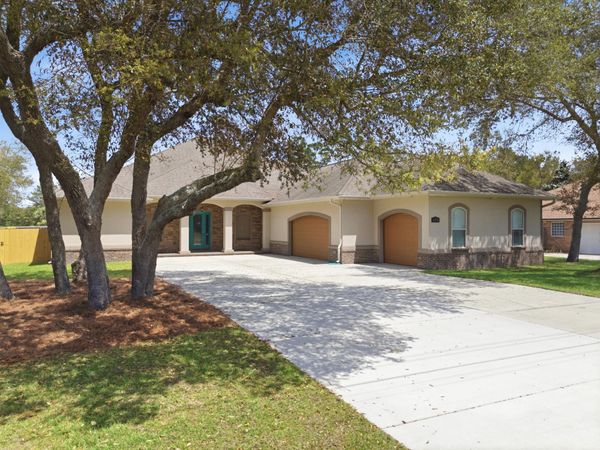 6750 Bushton Street, Navarre, FL 32566