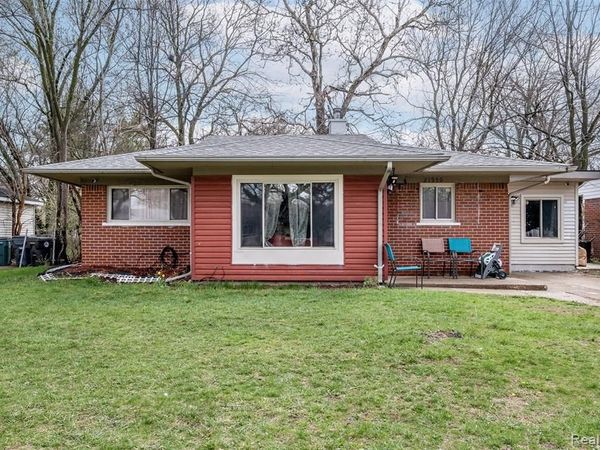 21950 Fern Street , Oak Park, MI 48237