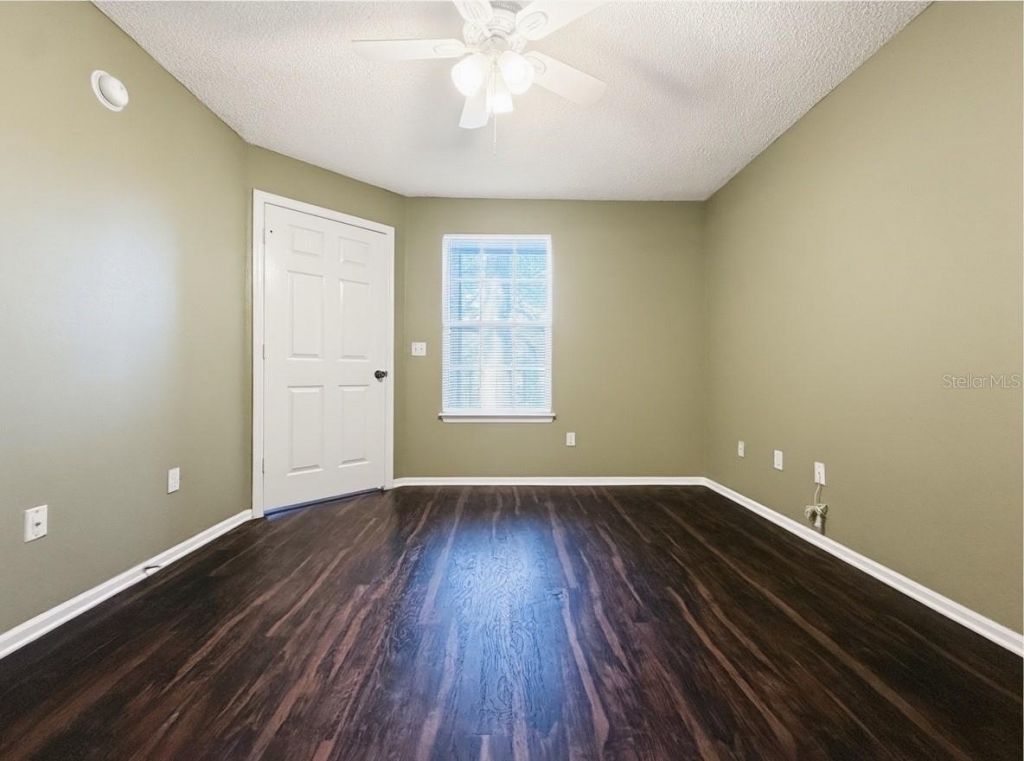 5124 Park Central Drive, Unit 527, Orlando, FL 32839 Photo