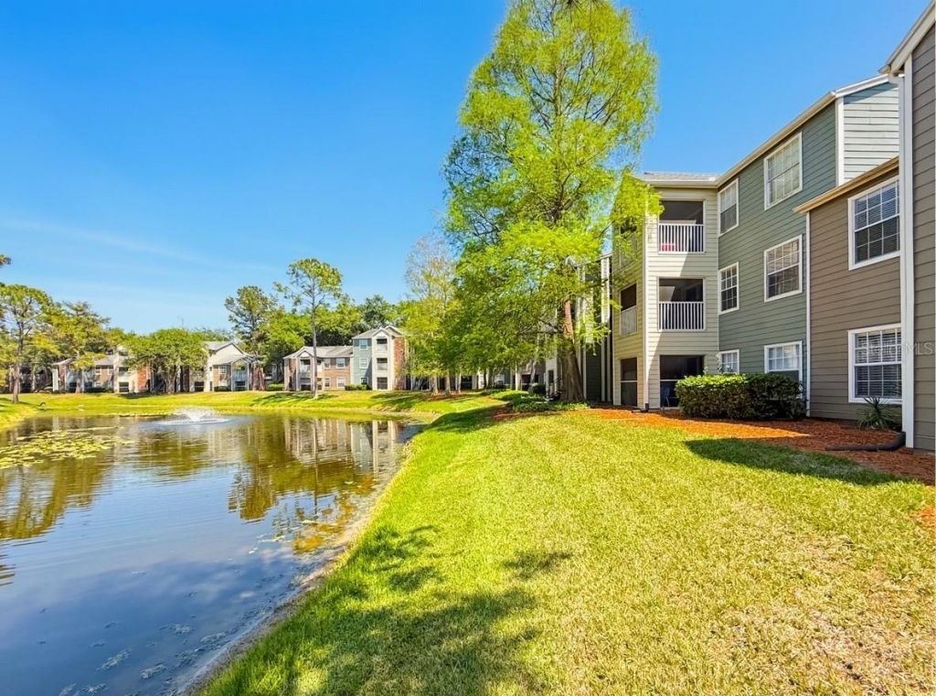 5124 Park Central Drive, Unit 527, Orlando, FL 32839 Photo