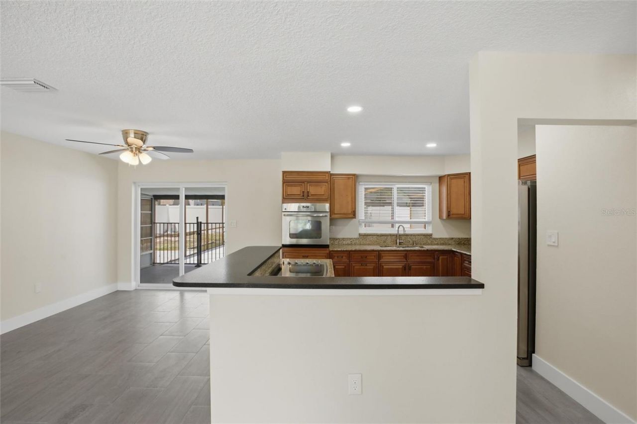 3106 Oxford Drive W, Bradenton, FL 34205 Photo