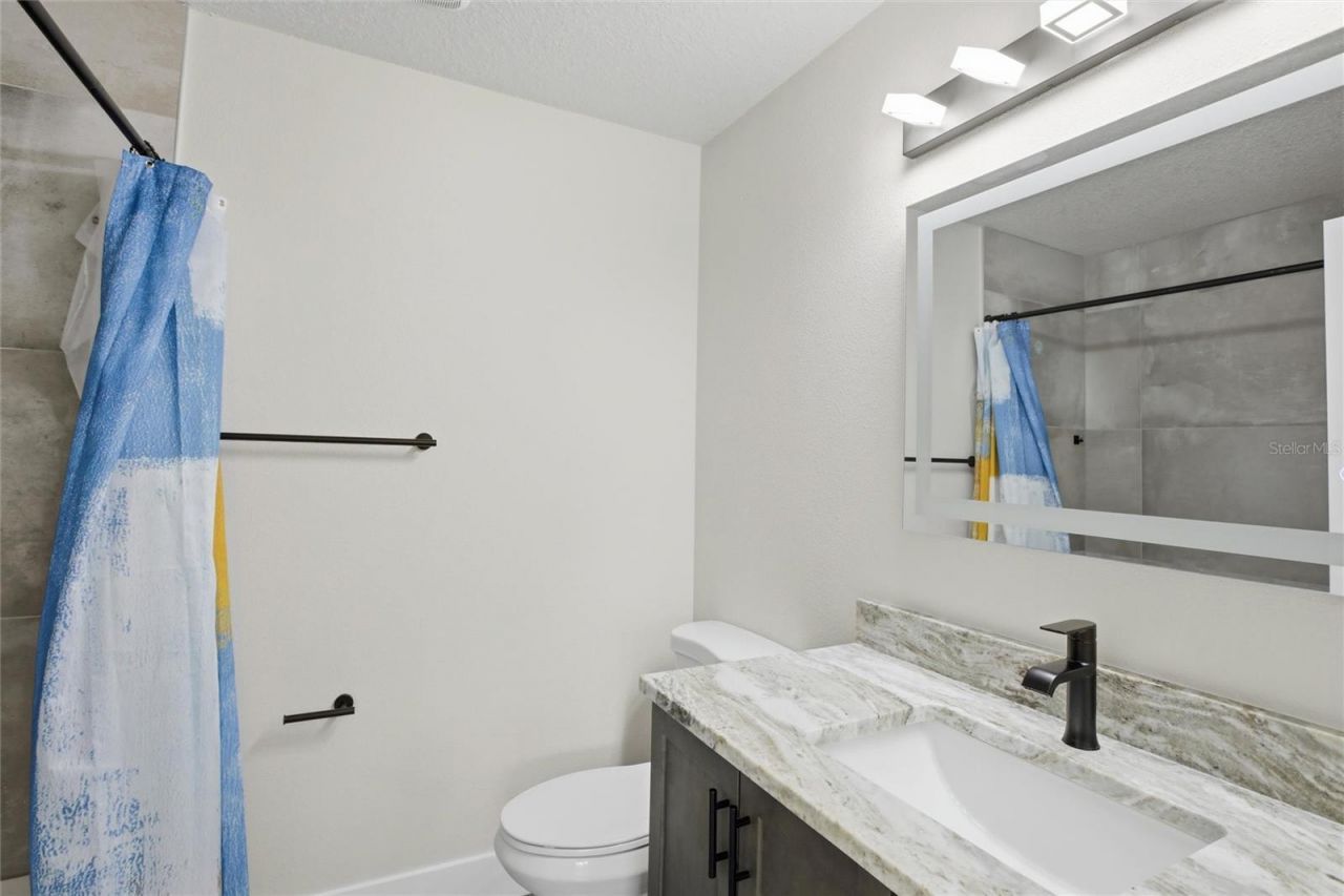 3106 Oxford Drive W, Bradenton, FL 34205 Photo