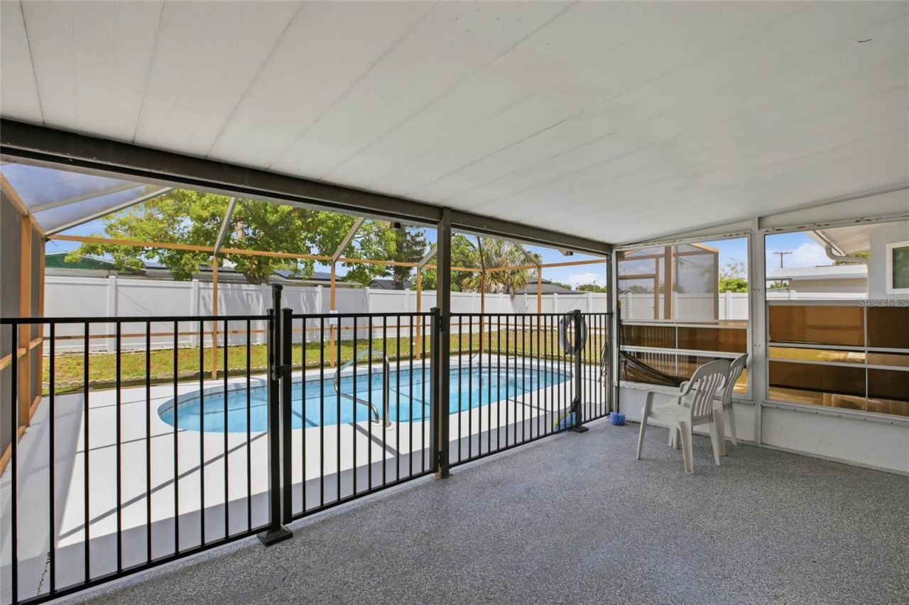 3106 Oxford Drive W, Bradenton, FL 34205 Photo