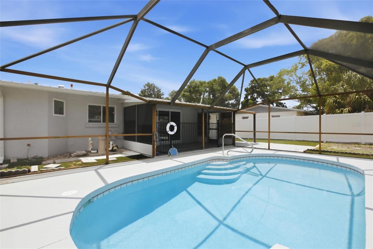 3106 Oxford Drive W, Bradenton, FL 34205 Photo