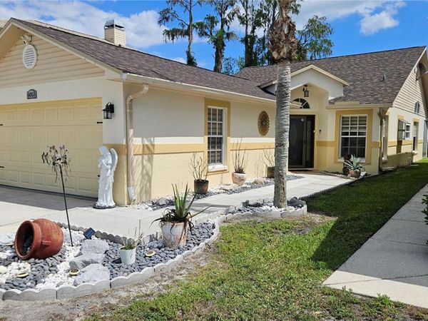 6053 GENTLE BEN CIRCLE, WESLEY CHAPEL, FL 33544