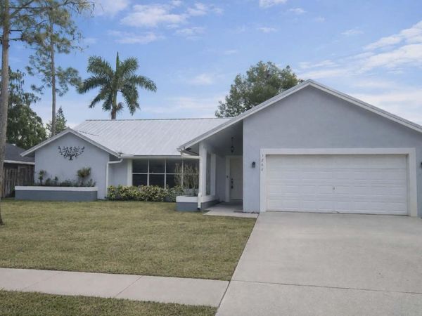 1262 Primrose Lane, Wellington, FL 33414
