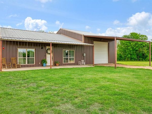 819 County Road 12550, Paris, TX 75462