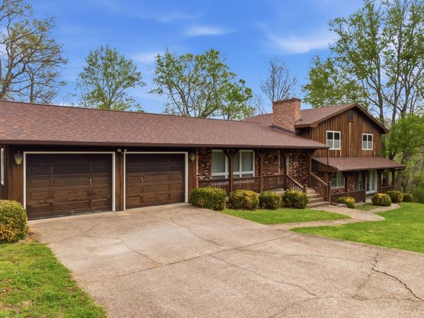 310 E South Oak Crest Drive, Houston, MO 65483