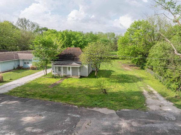 200 W Robberson Street, Willard, MO 65781